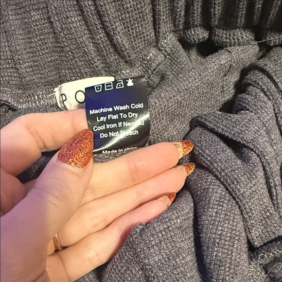 POL Crochet NWOT Solid Pattern Thermal Knitted Bottom Floral Embroidery- SMALL - Picture 12 of 13